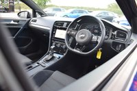 USED 2019 19 VOLKSWAGEN GOLF 2.0 R TSI 4MOTION DSG 3d 296 BHP PAN ROOF / DCC / DYNAUDIO