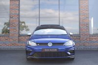 USED 2019 19 VOLKSWAGEN GOLF 2.0 R TSI 4MOTION DSG 3d 296 BHP PAN ROOF / DCC / DYNAUDIO