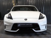 USED 2018 18 NISSAN 370Z V6 NISMO 13" BIG 'TESLA STYLE' DISPLAY, TITANIUM EXHAUST (REAR), CARBON STEERING WHEEL,  CAMERA, 12 MONTHS WARRANTY - STUNNING