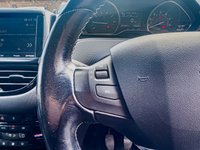 USED 2017 66 PEUGEOT 2008 1.2 PURETECH S/S ALLURE 5d 110 BHP 