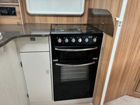 USED 2015 15 BAILEY APPROACH AUTOGRAPH 740 4 BERTH BLACK CAB LUXURY MOTORHOME 2.2 BOXER 130 BHP 4 BERTH 2 TRAVEL SEATS F.S.H