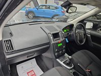 USED 2010 10 LAND ROVER FREELANDER 2.2 TD4 E S 5d 159 BHP 1 Owner From New, Immaculate!