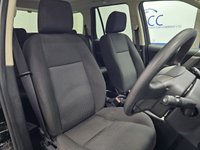 USED 2010 10 LAND ROVER FREELANDER 2.2 TD4 E S 5d 159 BHP 1 Owner From New, Immaculate!