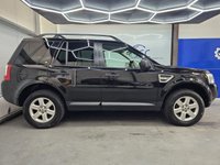 USED 2010 10 LAND ROVER FREELANDER 2.2 TD4 E S 5d 159 BHP 1 Owner From New, Immaculate!