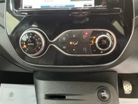 USED 2018 18 RENAULT CAPTUR 1.5 dCi ENERGY Signature X Nav SUV 5dr Diesel Manual Euro 6 (s/s) (110 ps) Heated Leather, Satellite Navigation, Front And Rear Parking Sensors With Reverse Camera