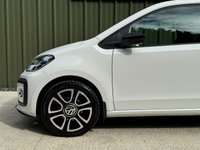 USED 2017 VOLKSWAGEN UP 1.0 HIGH UP TSI 3d 89 BHP 