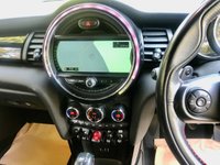 USED 2018 18 MINI CONVERTIBLE 2.0 COOPER S 2d 189 BHP 2 OWNER // CHILLI PACK // GOOD SERVICE HISTORY//FULL LEATHER HEATED//PARK CAMERA//BLUETOOTH//DAB//ADVANCED CAR EYE//  FULL LEATHER/SATNAV/DAB/PARK CAMERA