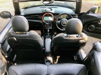 USED 2018 18 MINI CONVERTIBLE 2.0 COOPER S 2d 189 BHP 2 OWNER // CHILLI PACK // GOOD SERVICE HISTORY//FULL LEATHER HEATED//PARK CAMERA//BLUETOOTH//DAB//ADVANCED CAR EYE//  FULL LEATHER/SATNAV/DAB/PARK CAMERA