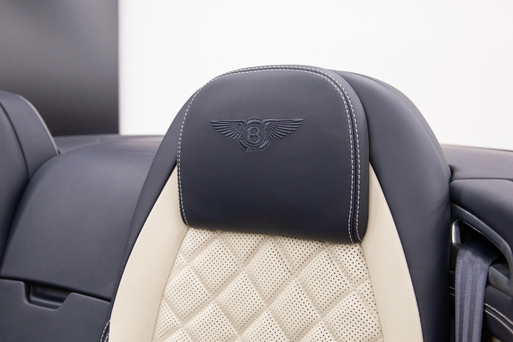 USED 2017 BENTLEY CONTINENTAL 4.0 GT V8 S MDS 