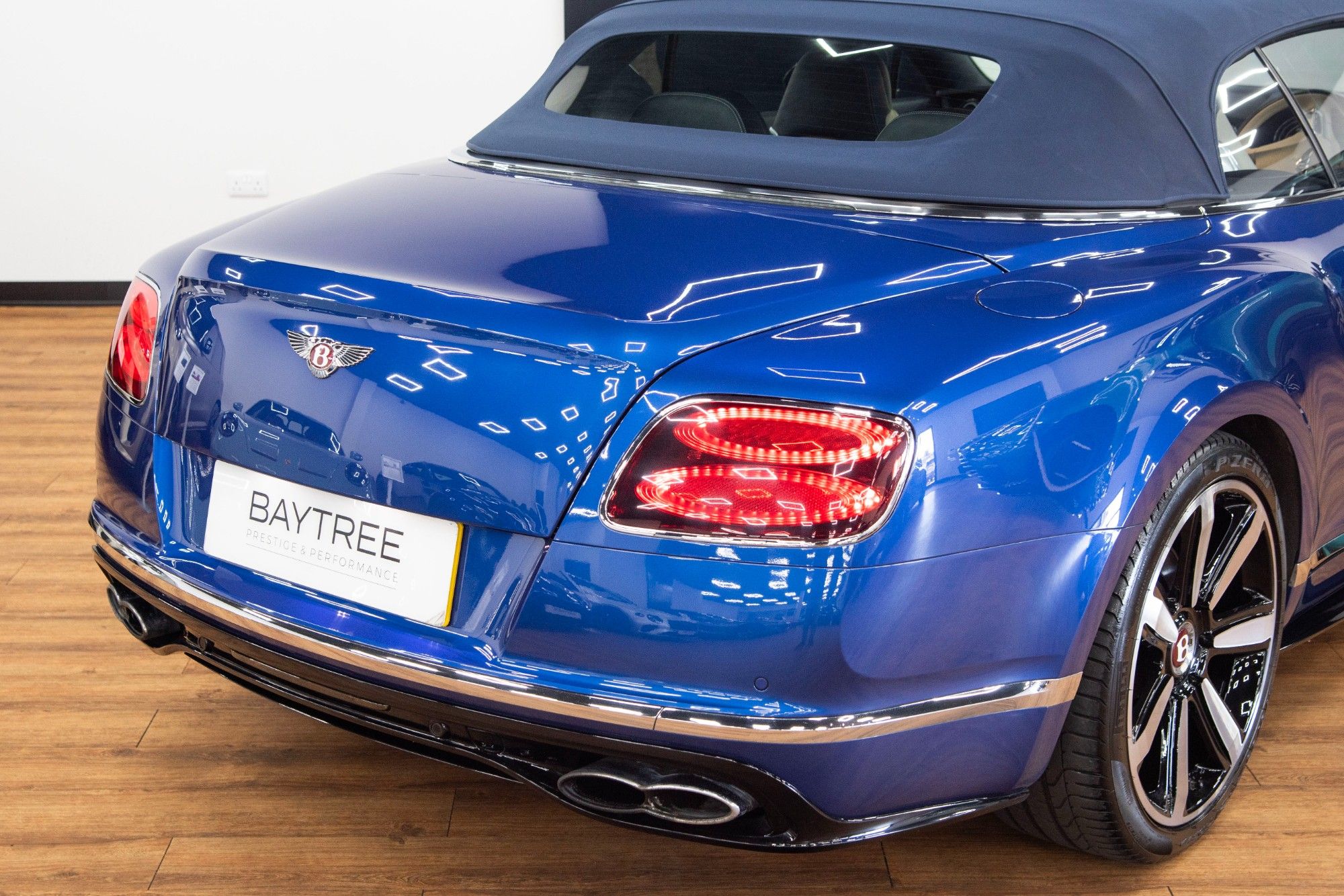 USED 2017 BENTLEY CONTINENTAL 4.0 GT V8 S MDS 