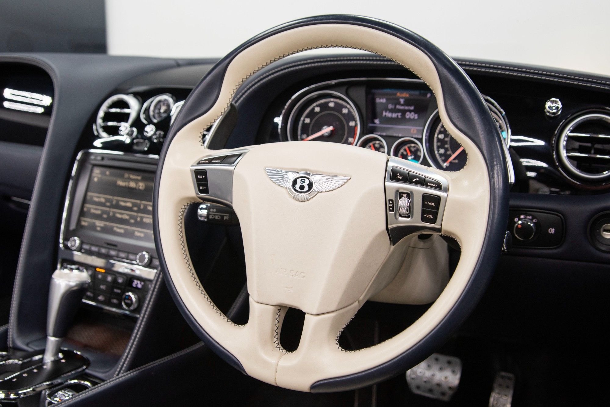 USED 2017 BENTLEY CONTINENTAL 4.0 GT V8 S MDS 