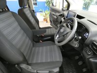 USED 2019 19 VAUXHALL COMBO LIFE 1.2 ENERGY XL S/S 5d 109 BHP 5 SEATS APP SAT NAV CRUISE CONTROL PARKING SENSORS 1 OWNER EXCELLENT SERVICE HISTORY WARRANTY