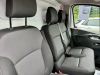 USED 2021 21 RENAULT TRAFIC 2.0 SL30 BUSINESS ENERGY DCI 120 BHP ** DIESEL.....6 SPEED.......1 OWNER FROM NEW..........DOCUMENTED SERVICE HISTORY.......�&pound;190 ROAD TAX.........40 MPG........BUSINESS EDITION........NICE SPEC.........SATNAV..........TOUCHSCREEN MEDIA.........AIRCON.........PARKING SENSORS.......SIDE LOADING DOOR.........PLY LINED.........EXCEPTIONAL CONDITION THROUGHOUT ........PLUS V.A.T ** 
