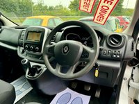 USED 2021 21 RENAULT TRAFIC 2.0 SL30 BUSINESS ENERGY DCI 120 BHP ** DIESEL.....6 SPEED.......1 OWNER FROM NEW..........DOCUMENTED SERVICE HISTORY.......�&pound;190 ROAD TAX.........40 MPG........BUSINESS EDITION........NICE SPEC.........SATNAV..........TOUCHSCREEN MEDIA.........AIRCON.........PARKING SENSORS.......SIDE LOADING DOOR.........PLY LINED.........EXCEPTIONAL CONDITION THROUGHOUT ........PLUS V.A.T ** 