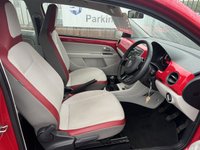 USED 2014 14 VOLKSWAGEN UP 1.0 HIGH UP BLUEMOTION TECHNOLOGY 3d 74 BHP &pound;0 PER YEAR ROAD TAX