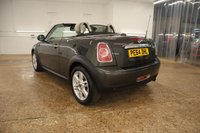 USED 2014 64 MINI ROADSTER 1.6 COOPER 2d 120 BHP OVER &pound;6,000 OF EXTRAS AND ONLY CONVERED 44,000 MILES
