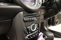 USED 2014 64 MINI ROADSTER 1.6 COOPER 2d 120 BHP OVER &pound;6,000 OF EXTRAS AND ONLY CONVERED 44,000 MILES