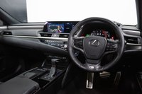 USED 2020 70 LEXUS ES 2.5 300H F SPORT 
