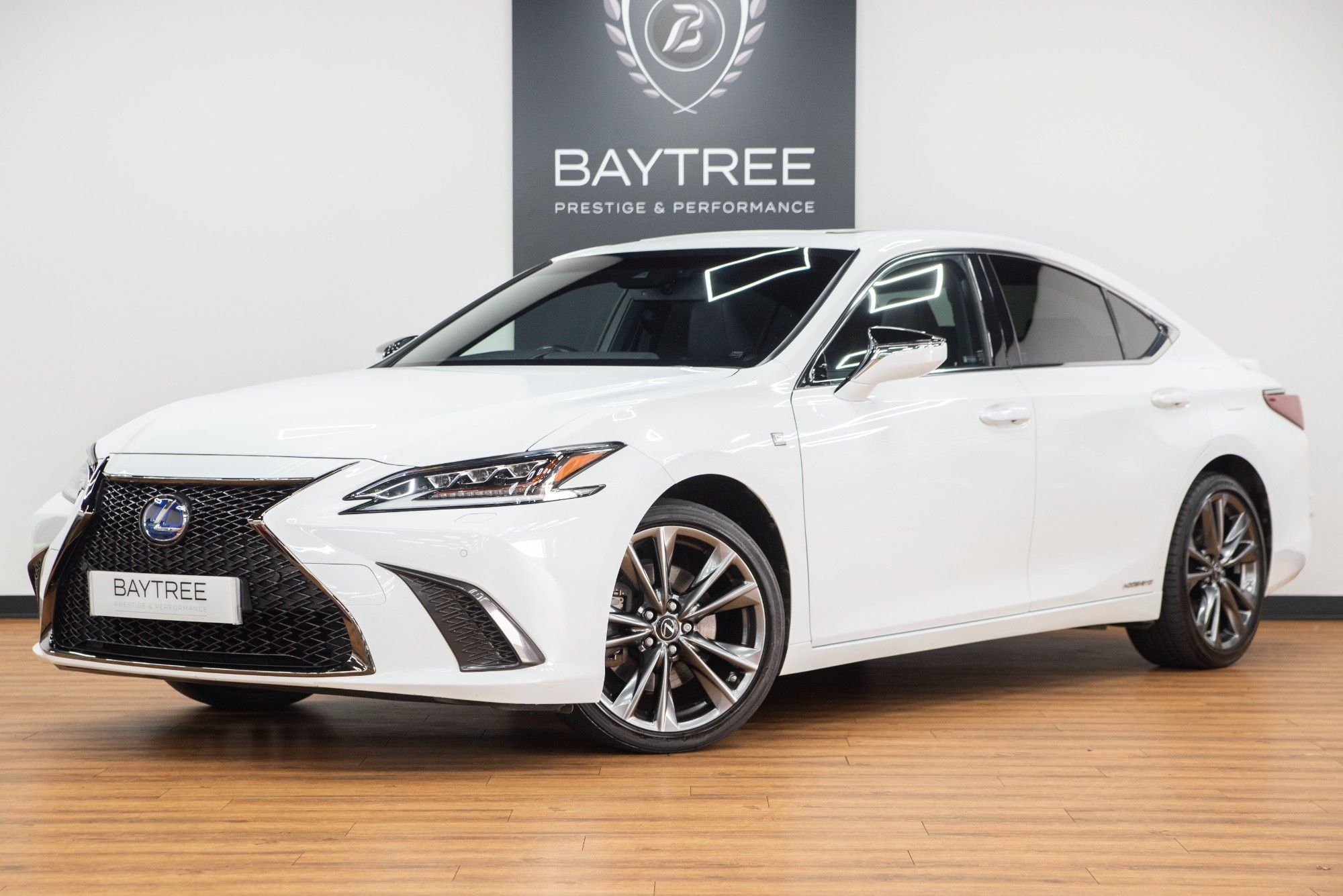 USED 2020 70 LEXUS ES 2.5 300H F SPORT 