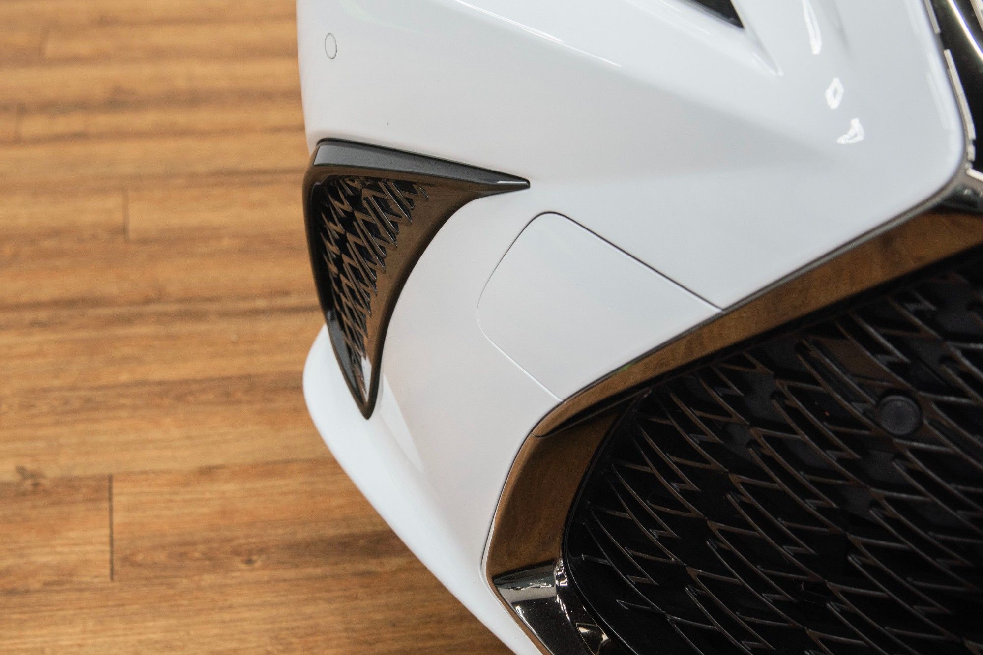 USED 2020 70 LEXUS ES 2.5 300H F SPORT 