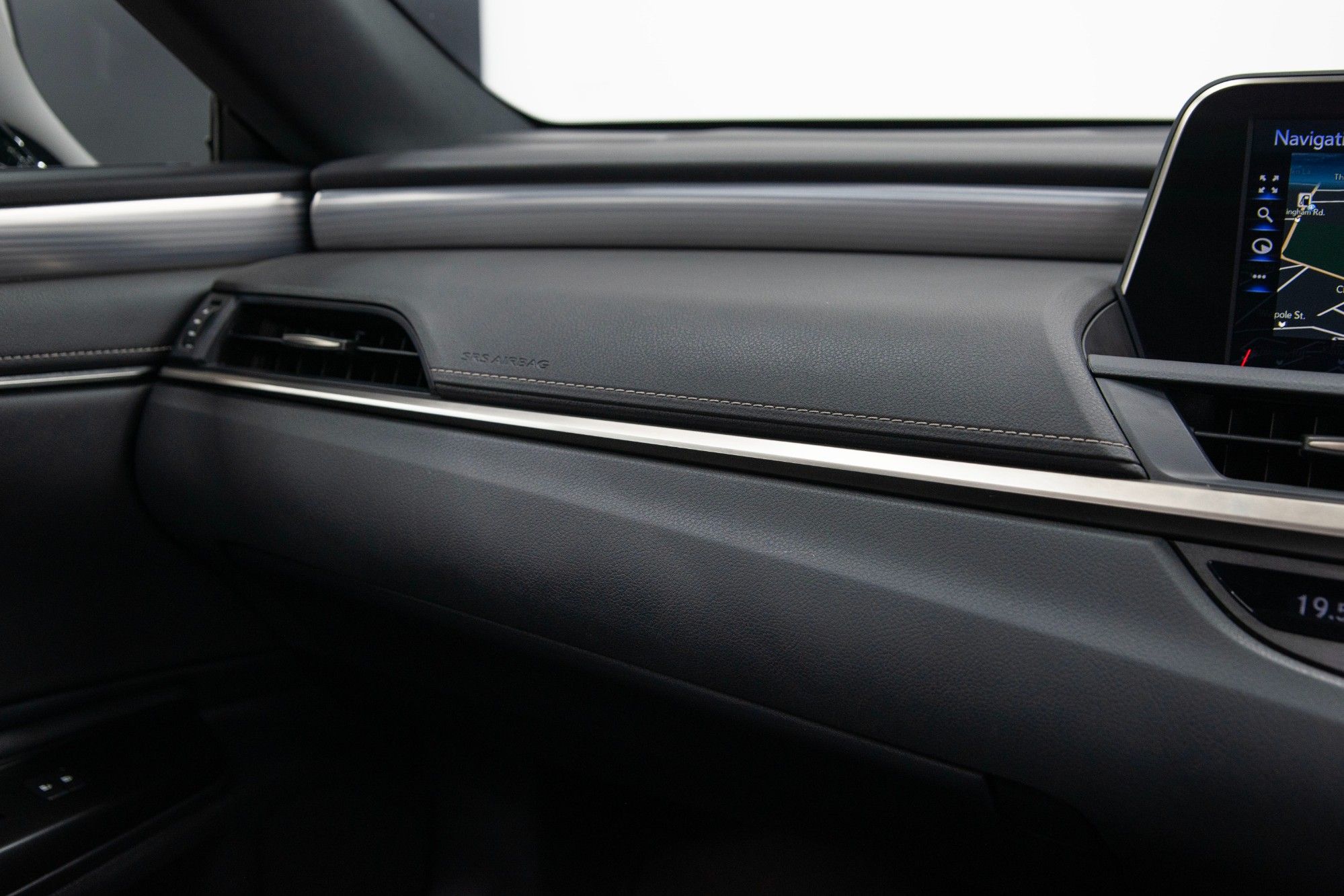 USED 2020 70 LEXUS ES 2.5 300H F SPORT 