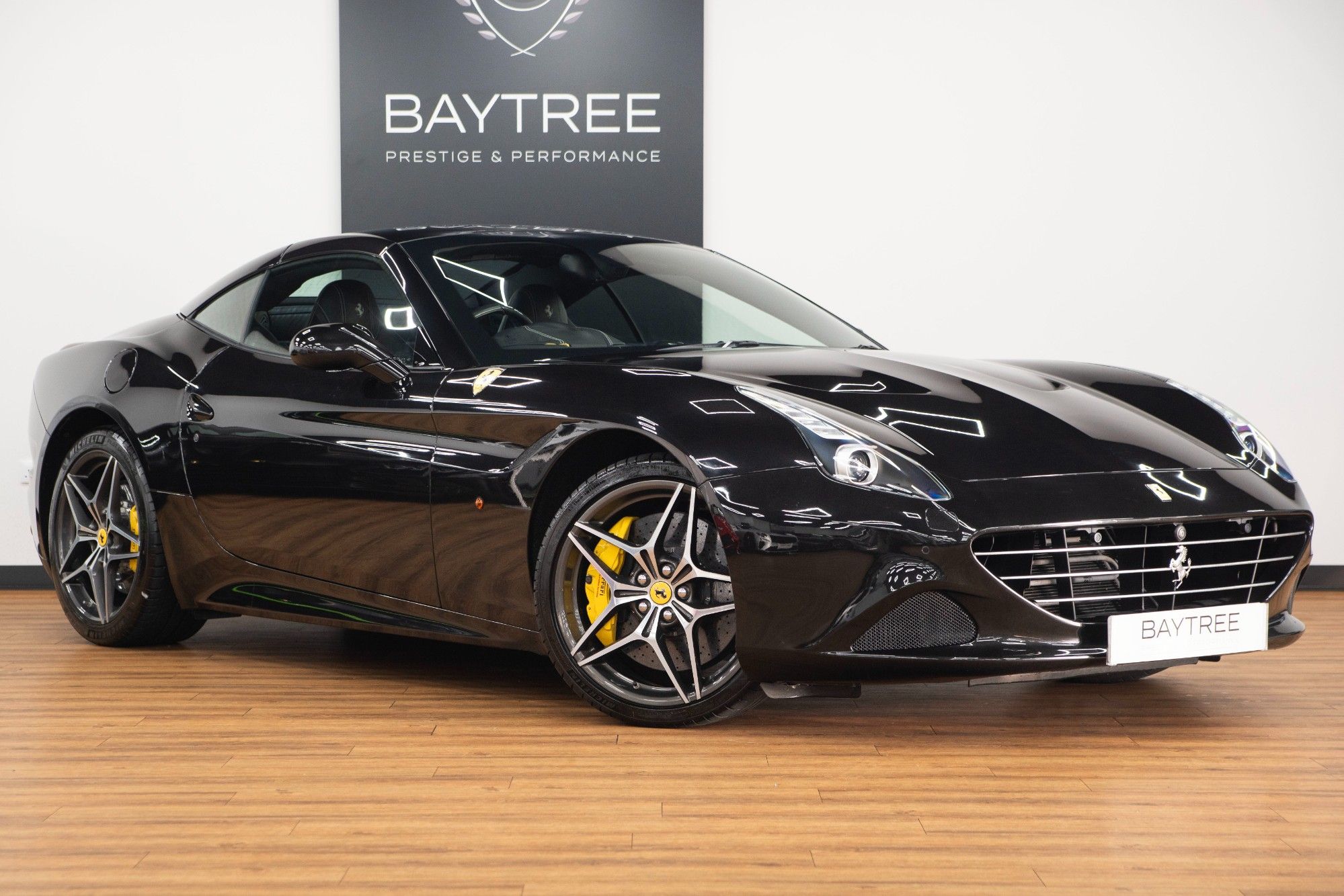 USED 2015 M FERRARI CALIFORNIA 3.9 DD 