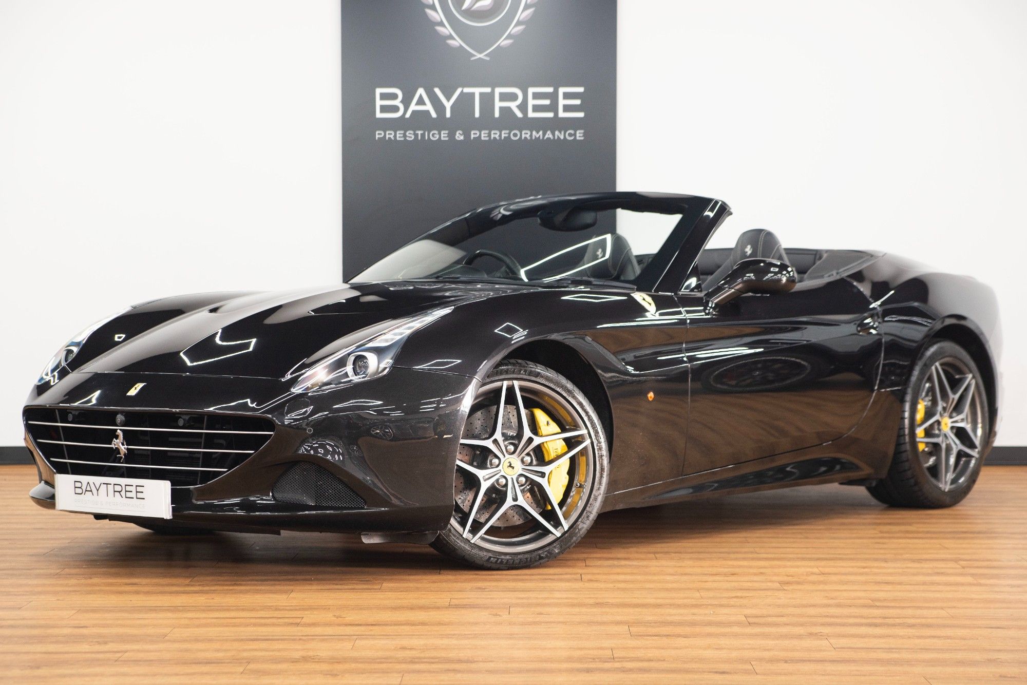 USED 2015 M FERRARI CALIFORNIA 3.9 DD 