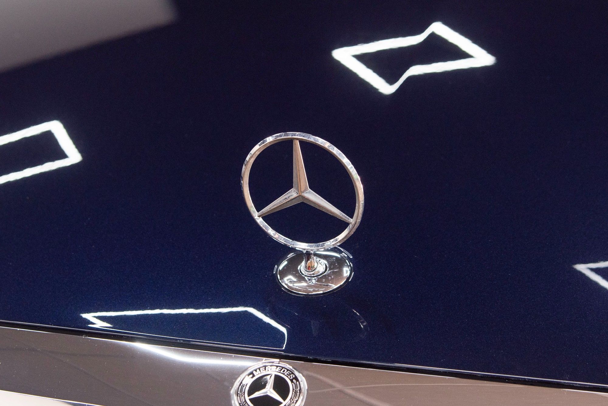 USED 2019 W MERCEDES-BENZ S-CLASS 3.0 S 560 E L AMG LINE 