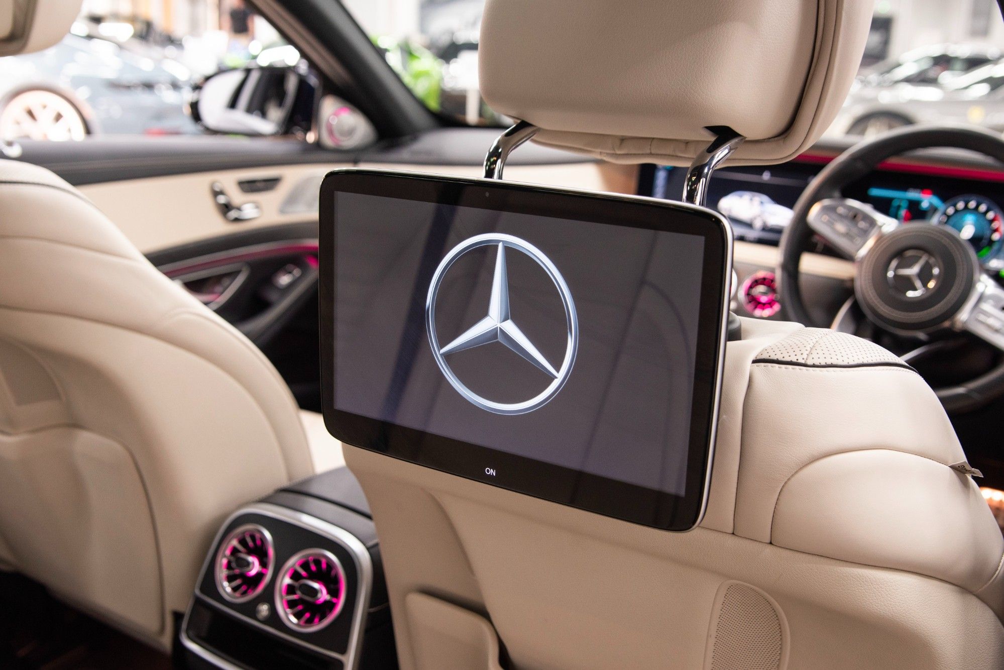 USED 2019 W MERCEDES-BENZ S-CLASS 3.0 S 560 E L AMG LINE 