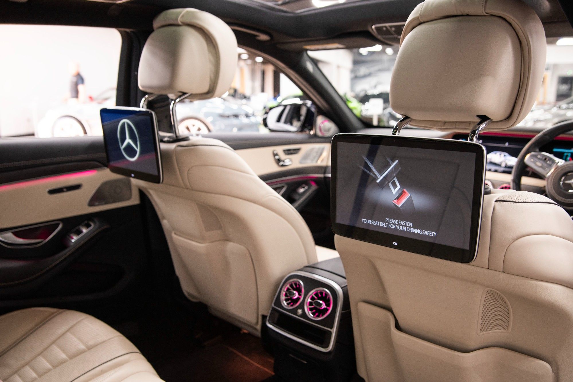 USED 2019 W MERCEDES-BENZ S-CLASS 3.0 S 560 E L AMG LINE 