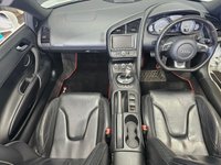 USED 2011 61 AUDI R8 4.2 SPYDER V8 QUATTRO 2d AUTO 430 BHP CONVERTIBLE