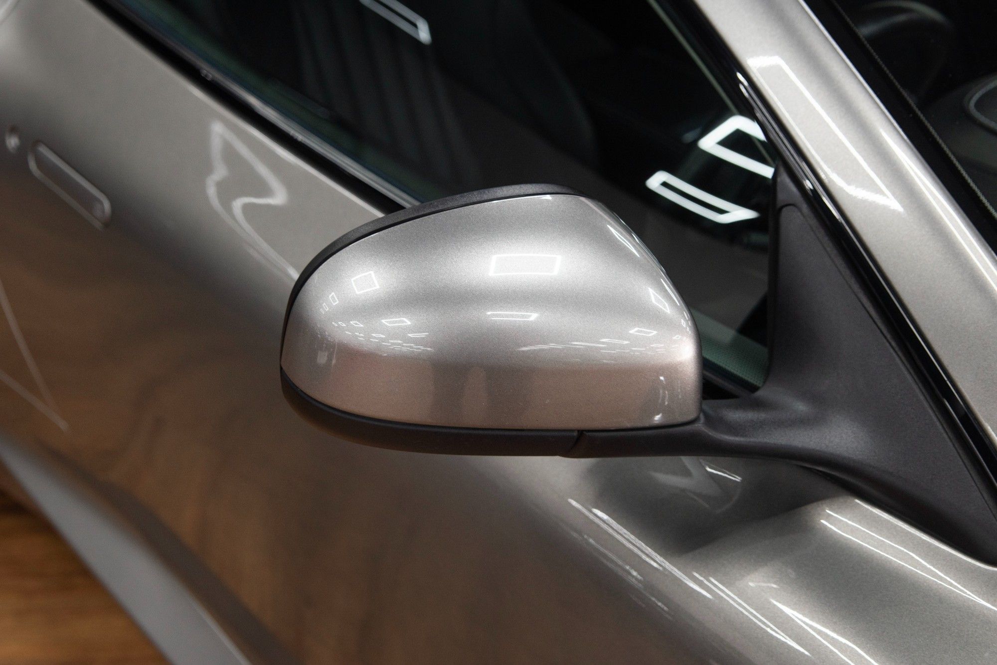 USED 2015 65 ASTON MARTIN DB9 5.9 V12 