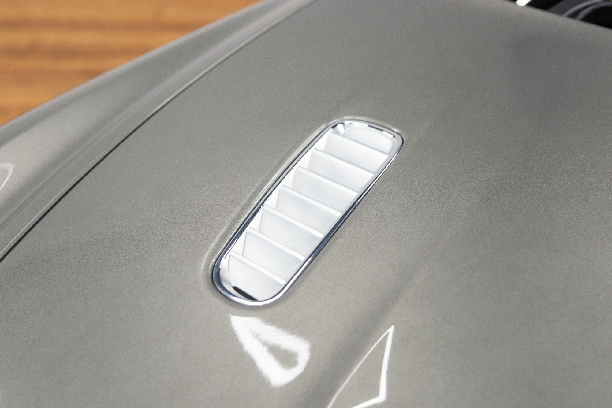USED 2015 65 ASTON MARTIN DB9 5.9 V12 