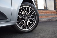 USED 2017 17 PORSCHE MACAN 2.0 PDK 5d 248 BHP PAN ROOF / HIGH SPEC / 1 OWNER
