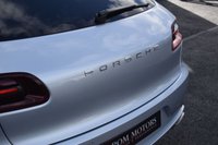 USED 2017 17 PORSCHE MACAN 2.0 PDK 5d 248 BHP PAN ROOF / HIGH SPEC / 1 OWNER