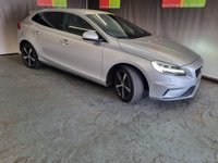 USED 2017 67 VOLVO V40 2.0 D3 R-DESIGN NAV PLUS 5d 148 BHP 6 months warranty