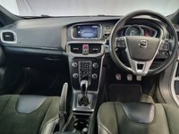 USED 2017 67 VOLVO V40 2.0 D3 R-DESIGN NAV PLUS 5d 148 BHP 6 months warranty