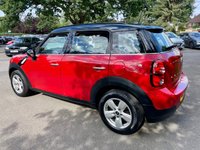 USED 2014 64 MINI COUNTRYMAN 1.6 COOPER 5d 122 BHP Low Mileage And ULEZ Compliant Automatic. Only 1 Former Owner And Full Service History !!