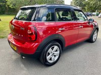 USED 2014 64 MINI COUNTRYMAN 1.6 COOPER 5d 122 BHP Low Mileage And ULEZ Compliant Automatic. Only 1 Former Owner And Full Service History !!