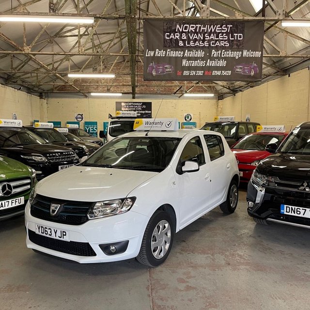 2013 63 Dacia Sandero 0.9 LAUREATE TCE 5d 90 BHP