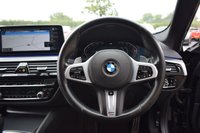 USED 2021 21 BMW 5 SERIES 2.0 520D XDRIVE M SPORT TOURING MHEV 5d 188 BHP M SPORT+ / COMFORT & TECH PACK