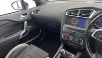 USED 2017 17 DS DS 4 1.6 BLUEHDI PERFORMANCE LINE S/S 5d 120 BHP 