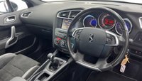 USED 2017 17 DS DS 4 1.6 BLUEHDI PERFORMANCE LINE S/S 5d 120 BHP 