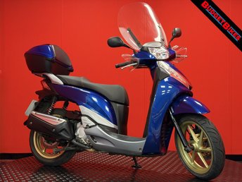 2011 HONDA SH300i