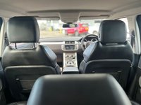 USED 2017 67 LAND ROVER RANGE ROVER EVOQUE 2.0 TD4 SE TECH 5d 177 BHP AN ABSOLUTE BEAUTY FINISHED IN METALLIC GREY PAINT+4 WHEEL DRIVE+DIESEL+AUTOMATIC+ONLY 1 FORMER KEEPER+SERVICE HISTORY+ULEZ COMPLIANT+FULL LEATHER INTERIOR+SATELLITE NAVIGATION+PARK ASSIST+CLIMATE CONTROL+18 INCH ALLOY WHEELS+CALL NOW FOR MORE INFORMATION AND TO ARRANGE A VIEWING+NO TO BE MISSED+READY TO DRIVE AWAY TODAY!!!!!!!!!!!!!!!!!!!!!!!!!!!!!!!!!!!!!!!!!!!!!!