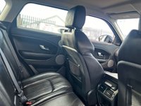 USED 2017 67 LAND ROVER RANGE ROVER EVOQUE 2.0 TD4 SE TECH 5d 177 BHP AN ABSOLUTE BEAUTY FINISHED IN METALLIC GREY PAINT+4 WHEEL DRIVE+DIESEL+AUTOMATIC+ONLY 1 FORMER KEEPER+SERVICE HISTORY+ULEZ COMPLIANT+FULL LEATHER INTERIOR+SATELLITE NAVIGATION+PARK ASSIST+CLIMATE CONTROL+18 INCH ALLOY WHEELS+CALL NOW FOR MORE INFORMATION AND TO ARRANGE A VIEWING+NO TO BE MISSED+READY TO DRIVE AWAY TODAY!!!!!!!!!!!!!!!!!!!!!!!!!!!!!!!!!!!!!!!!!!!!!!