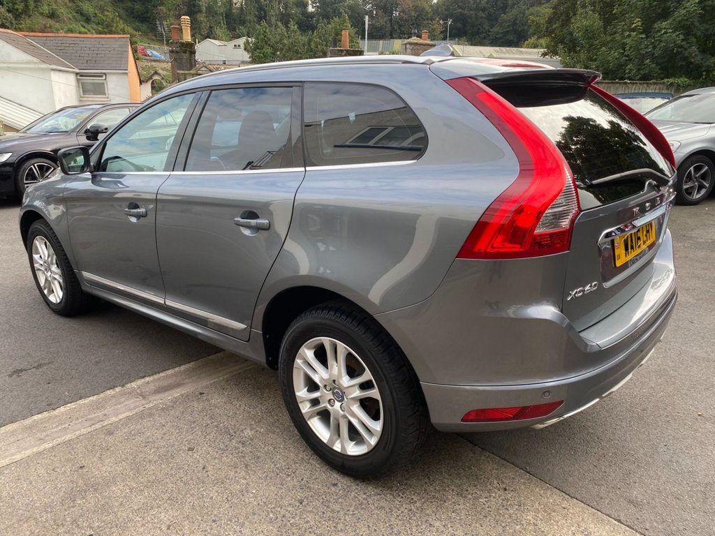 USED 2016 16 VOLVO XC60 2.4 D5 SE LUX NAV AWD 5d 217 BHP FULL SERVICE HISTORY
