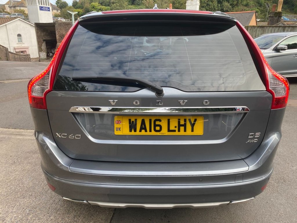USED 2016 16 VOLVO XC60 2.4 D5 SE LUX NAV AWD 5d 217 BHP FULL SERVICE HISTORY