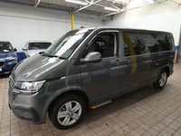 USED 2020 70 VOLKSWAGEN TRANSPORTER SHUTTLE 2.0 SHUTTLE SE TDI 5d 148 BHP LWB 8 SEATS SAT NAV REAR VIEW CAMERA CRUISE OCNTROL PARKING SENSORS AUTO FOLDING SIDE STEPS 1 OWNER EXCELLENT SERVICE HISTORY GENUINE LOW MILEAGE