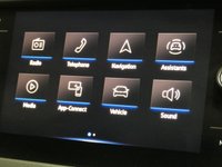 USED 2020 70 VOLKSWAGEN TRANSPORTER SHUTTLE 2.0 SHUTTLE SE TDI 5d 148 BHP LWB 8 SEATS SAT NAV REAR VIEW CAMERA CRUISE OCNTROL PARKING SENSORS AUTO FOLDING SIDE STEPS 1 OWNER EXCELLENT SERVICE HISTORY GENUINE LOW MILEAGE